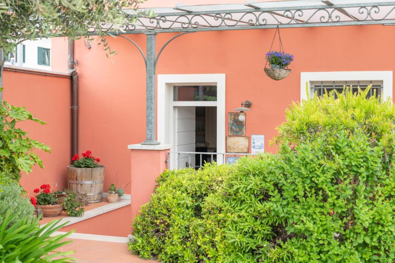 In Versilia 塞拉韦扎 外观 照片