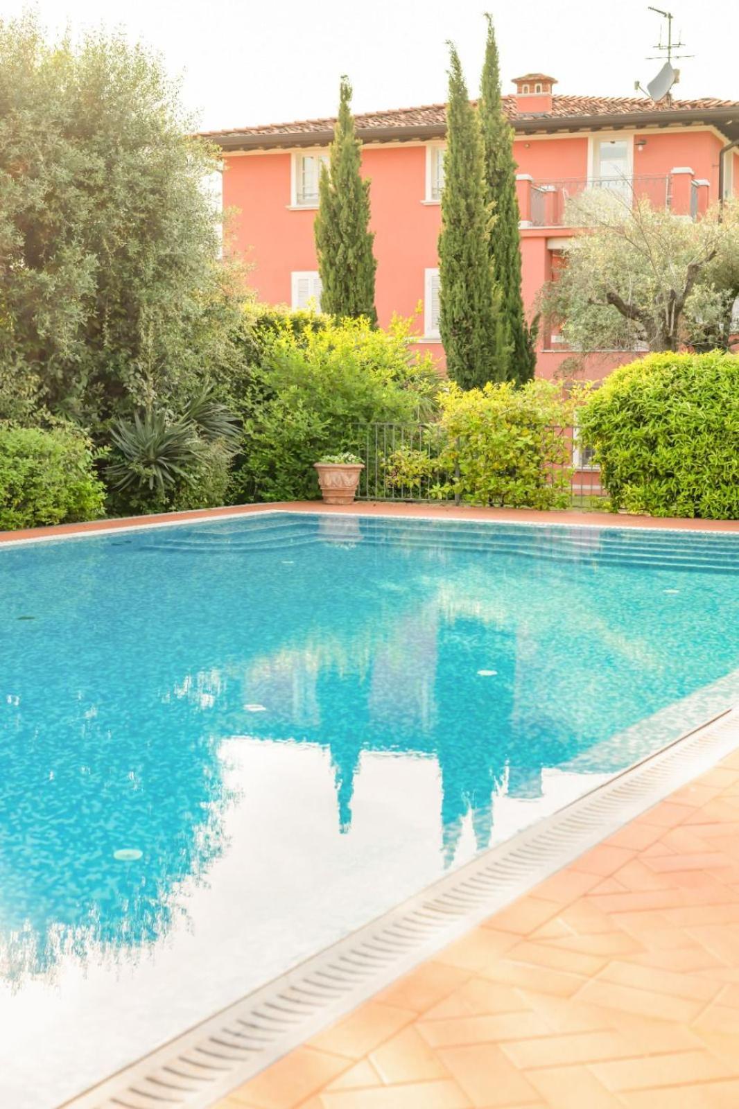 In Versilia 塞拉韦扎 外观 照片
